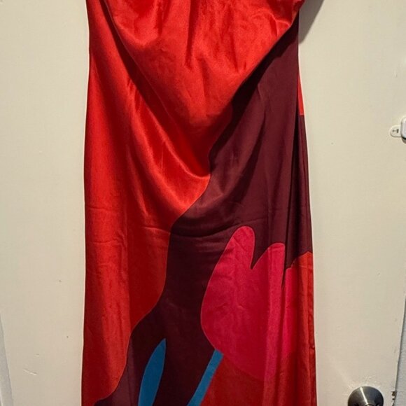 Andy Dress in Tulip Collage Print - Picture 3 of 6